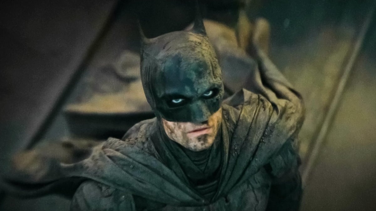 Robert Pattinson's Batman looking up in The Batman